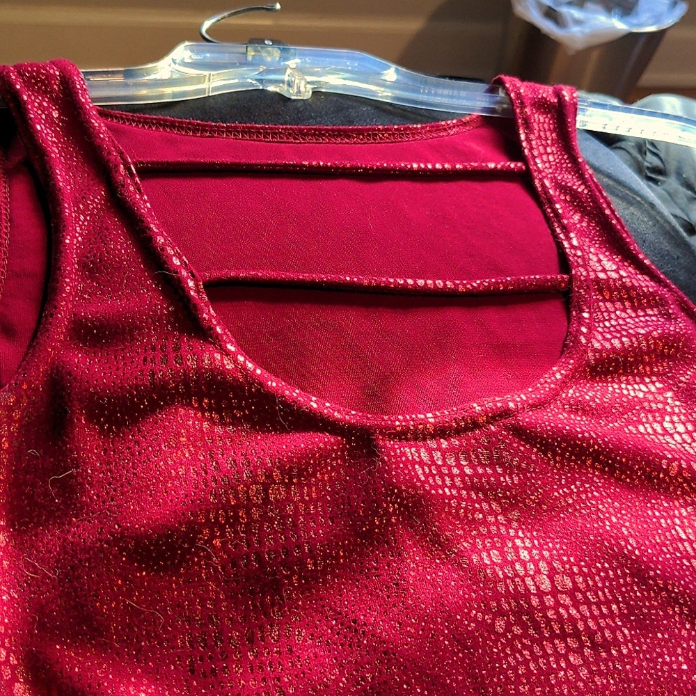 Red snakeskin print cut out back top